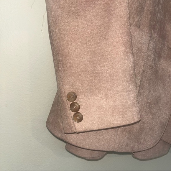 70s Vintage Faux Suede Skirt Suit in Tan Modern Size Medium - Picture 7 of 16